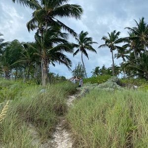 Meet your Posher, Gregory